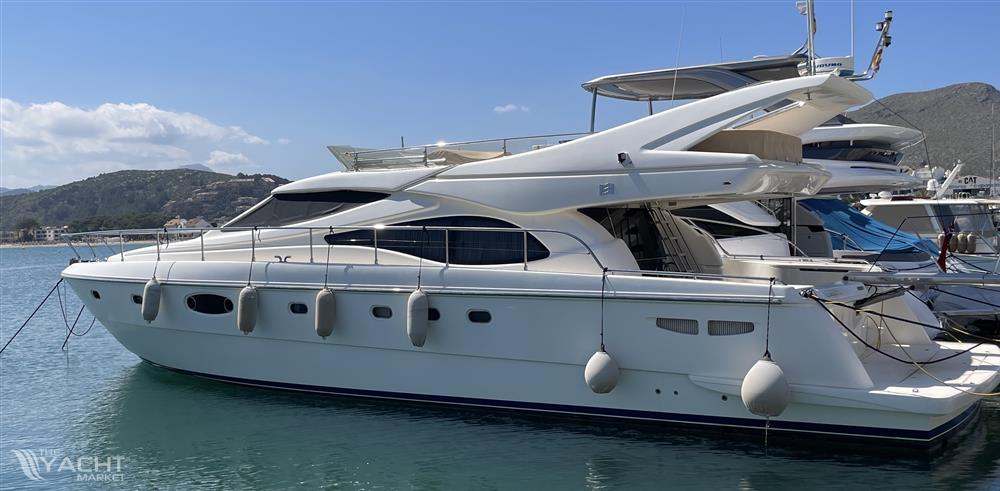 Ferretti 590