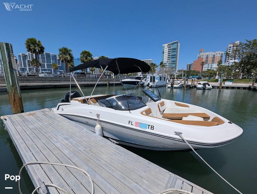 Bayliner VR5 OB - 2021 Bayliner VR5 OB - Photo #1