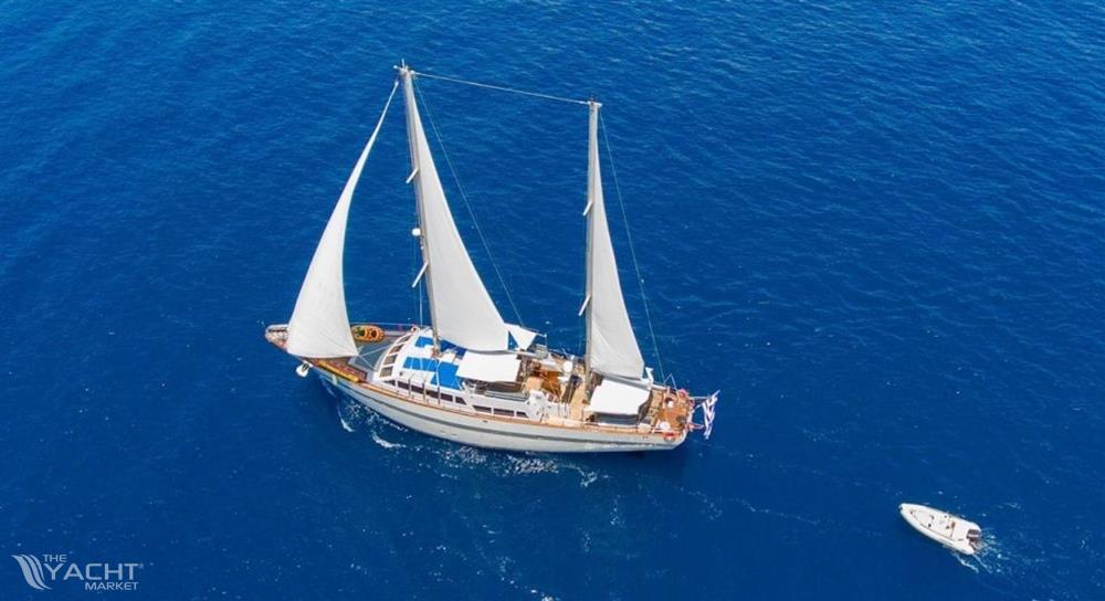 CUSTOM MOTOSAILER 84FT