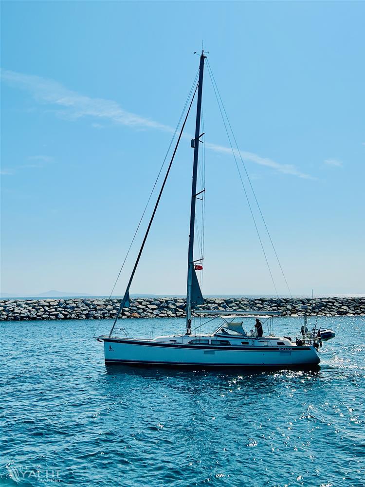 Hallberg-Rassy 44