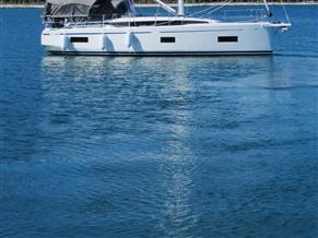Bavaria C38