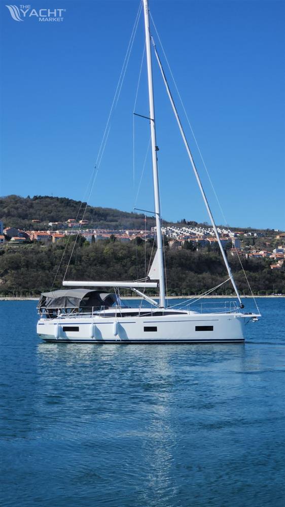 Bavaria C38