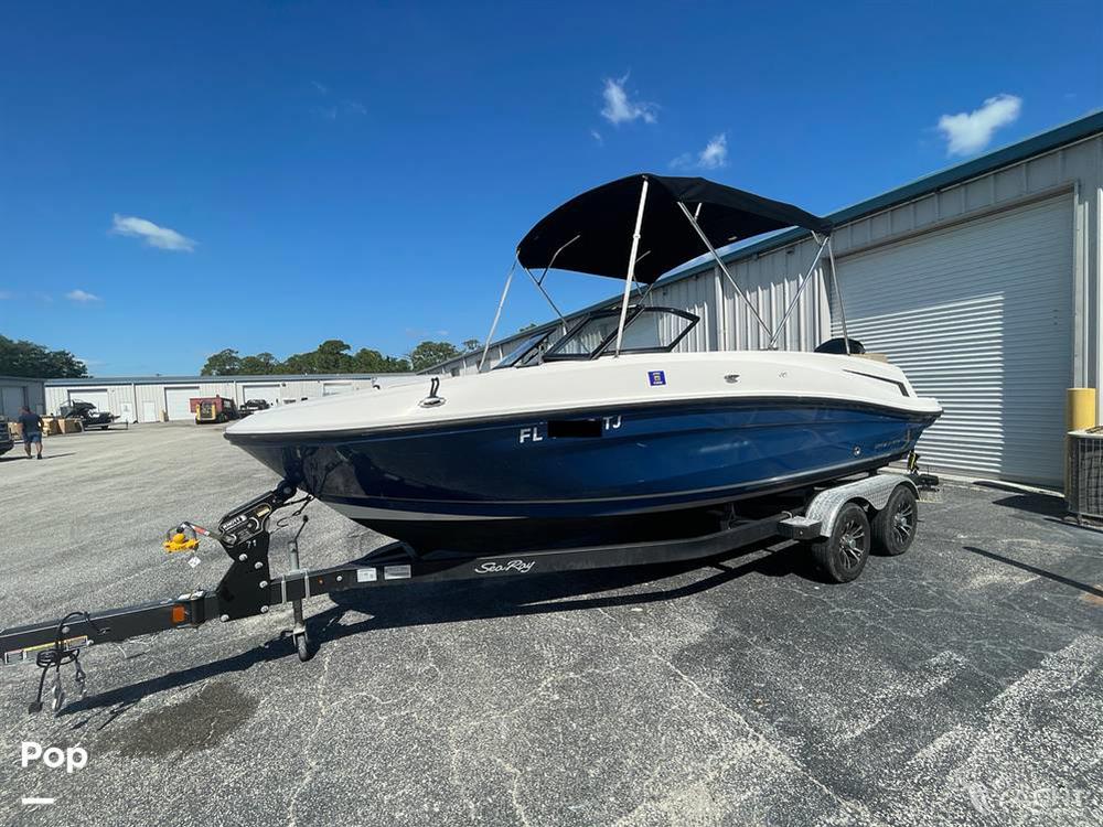 Bayliner VR5 OB - 2023 Bayliner VR5 OB - Photo #1