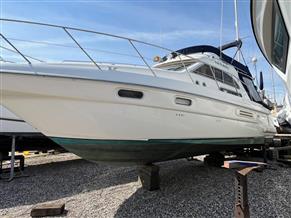 Sealine 360 Statesman