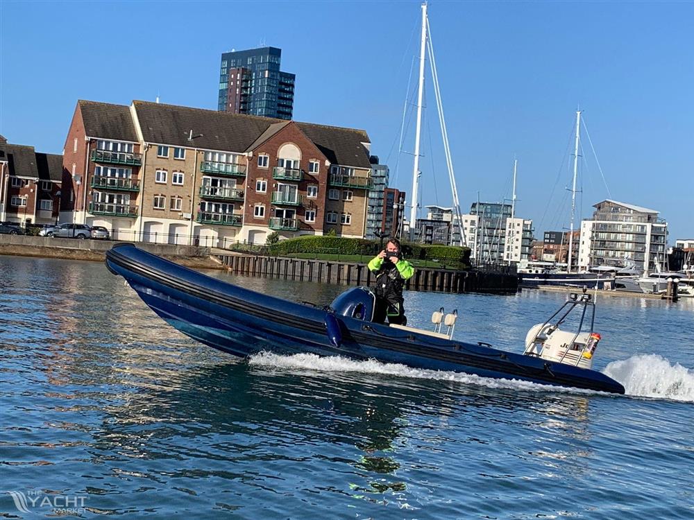 Phantom 7.0 RIB - PHOTO 2022 11 25 13 41 43