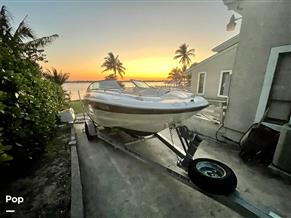Crownline 240 EX