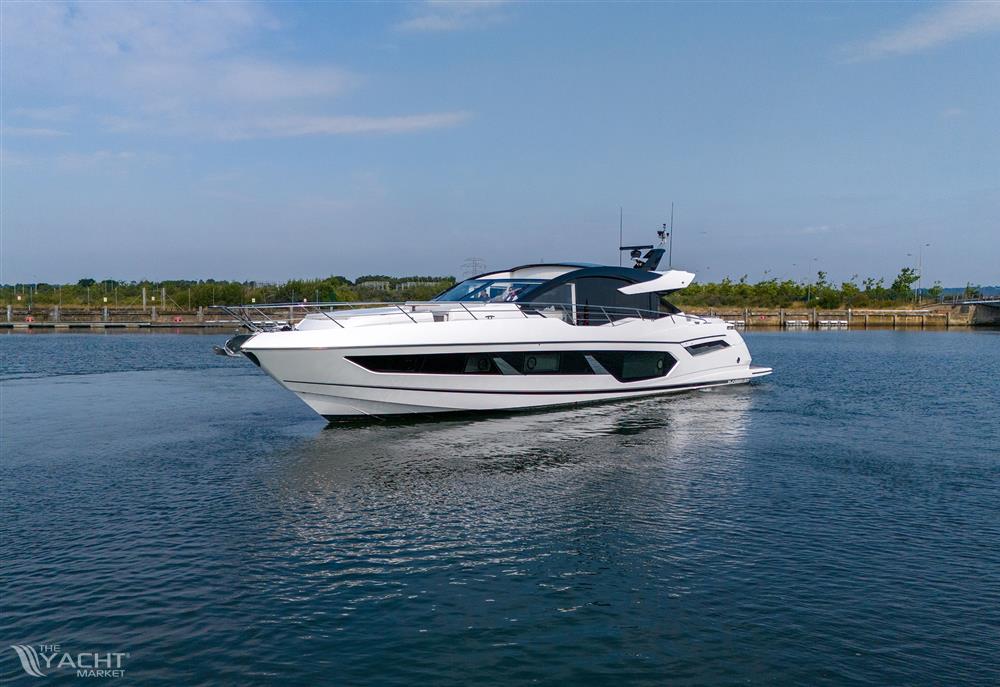 Sunseeker Predator 75 - 0 - Main