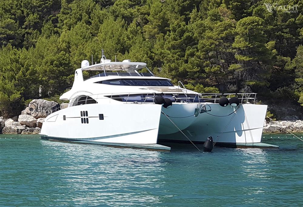 Sunreef Yachts Sunreef Power 70 - SUNREEF POWER 70 - Bow View