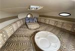 Rinker 232 Captiva - 10 - Cabin