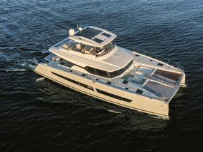 Fountaine Pajot Power 67