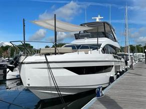 Azimut 68 Flybridge