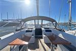 Hanse 548