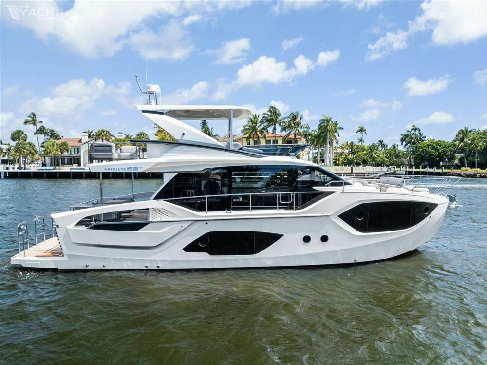 Absolute 52 Fly
