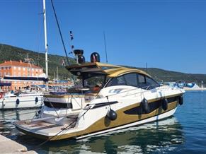 Galeon 445 HTS