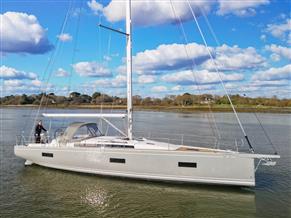 Beneteau First 44