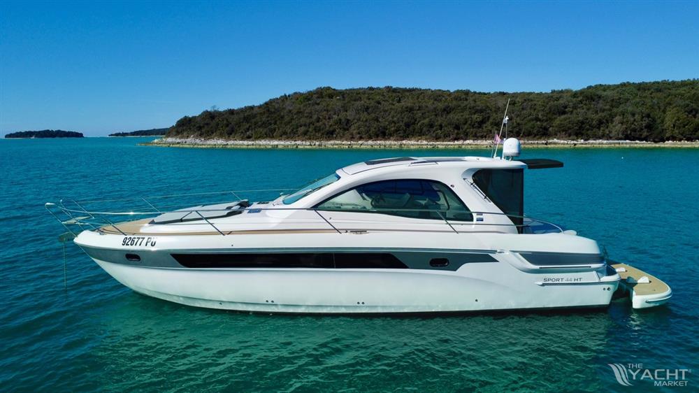 Bavaria Sport 44HT