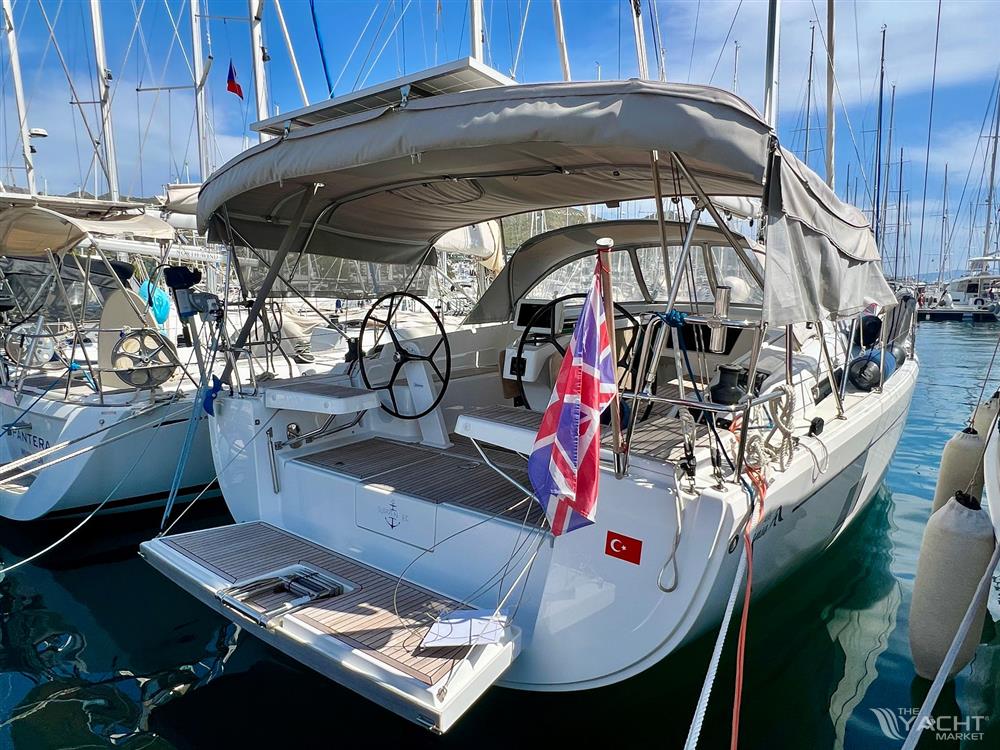 Hanse 418
