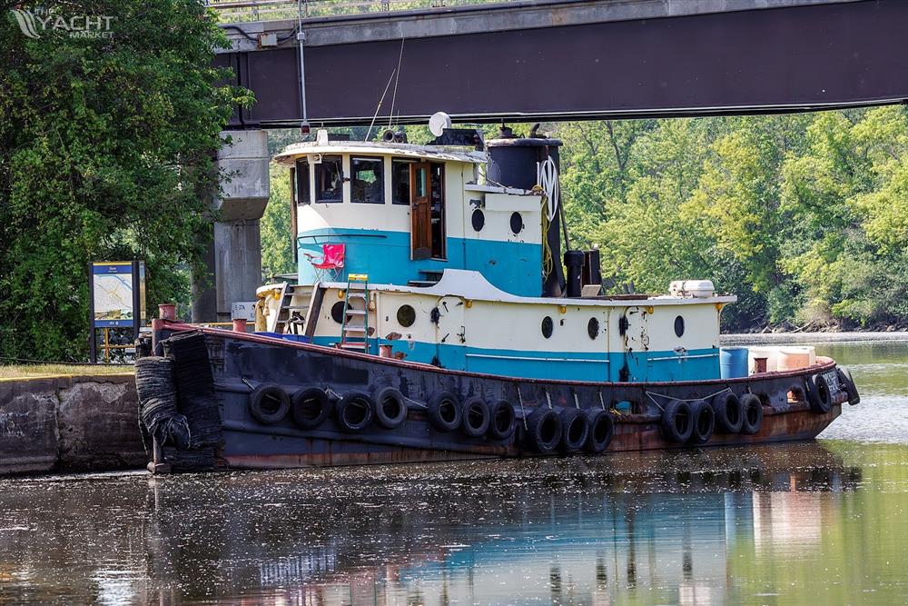 1940/1988 74&#39; x 18&#39; 500 hp Steel Model Bow Tug Boat