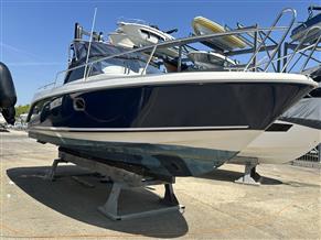 Aquador 23 Walkaround