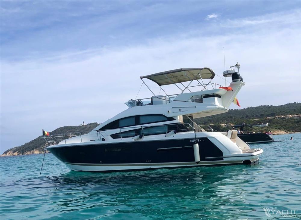 FAIRLINE Squadron 42