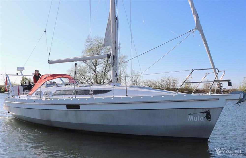 Ovni 345 Lift Keel