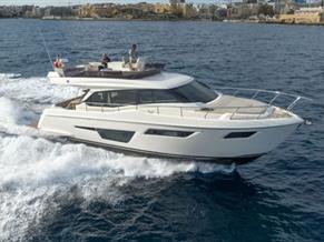Ferretti 500