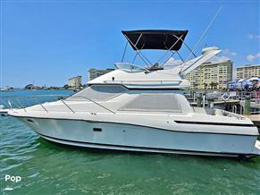 Bayliner avanti command bridge 3488