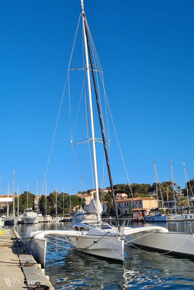 Dragonfly 32 Supreme Avec Place