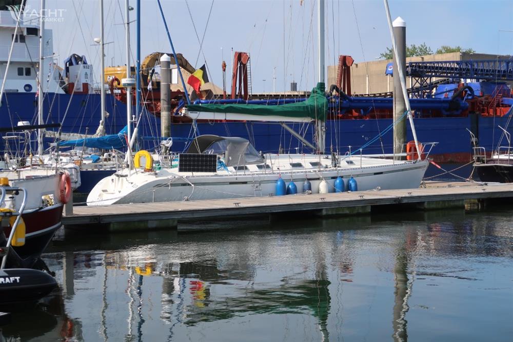 BENETEAU FIRST 45 F 5