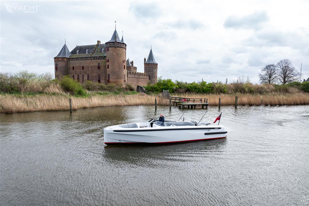 Pascoe Custom 9.6 Tender - 2024-04-03Guy-FleuryLengersPascoe-Tender-1.jpg