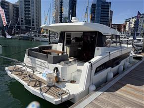 Fountaine Pajot MY4s