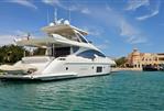 Azimut 80 Fly