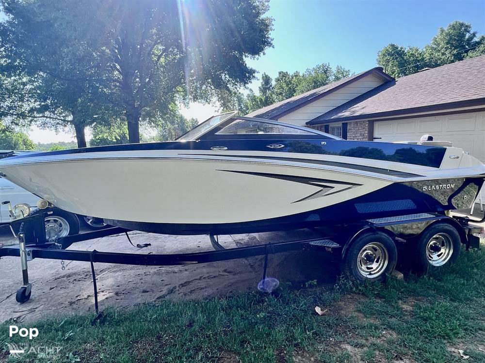 Glastron GTSF 205 - 2015 Glastron GTSF 205 - Photo #1