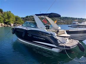 Monterey 295 Sports Yacht