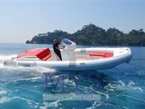 Pirelli PZERO 880 SPORT