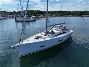 Dufour 430