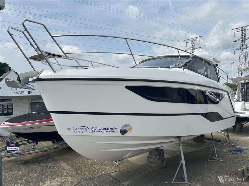 Bavaria SR35 - 2024 Bavaria SR35 1