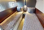 Sunseeker Manhattan 55 - 19 - Twin Cabin