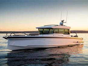 Axopar 37 XC Cross Cabin