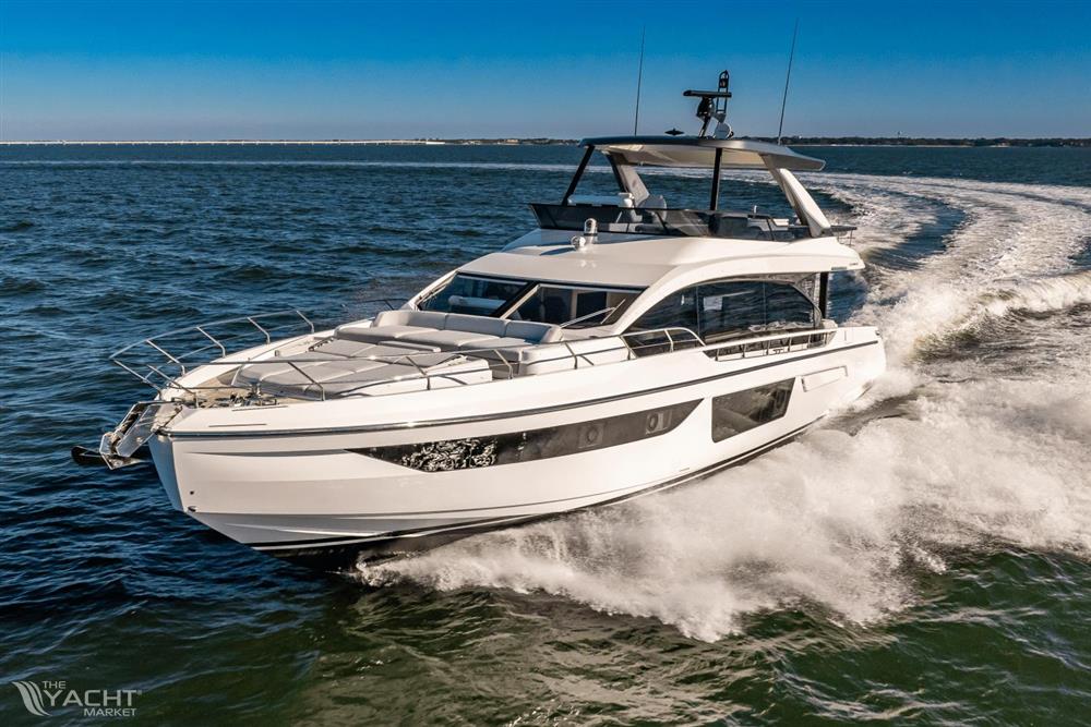 AZIMUT 68