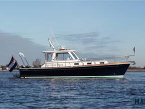 Grand Banks Eastbay 38 HX