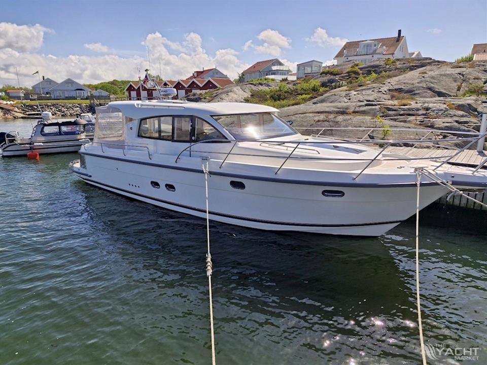 Nimbus 405 Coup&#233;