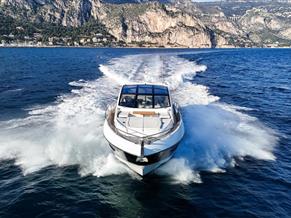 SUNSEEKER 75 Predator