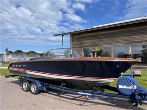 Petticrows Liberty 25