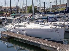 Beneteau Oceanis 37