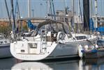 Beneteau Oceanis 37