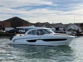 Beneteau Antares 11 OB - (Seakeeper)