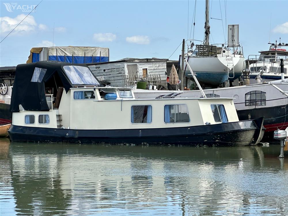 Bolpraam 1180 - Exterior