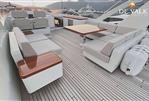 Van der Valk Raised Pilothouse - Picture 7
