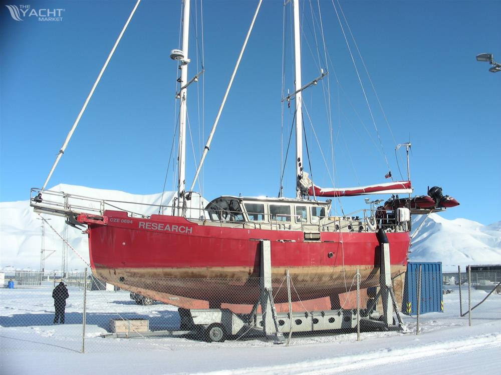 Motorsailer Research vessel